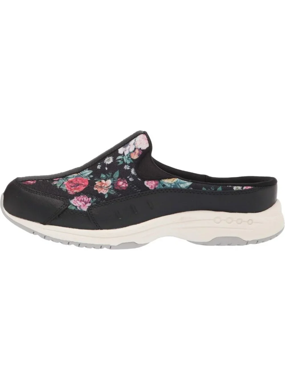 Comfortable Women's Slip-On Travel Shoes | Lightweight & Versatile Footwear